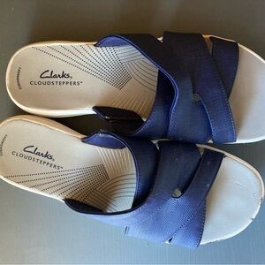 Clarks Cloudsteppers Women’s Blue Slide Sandals